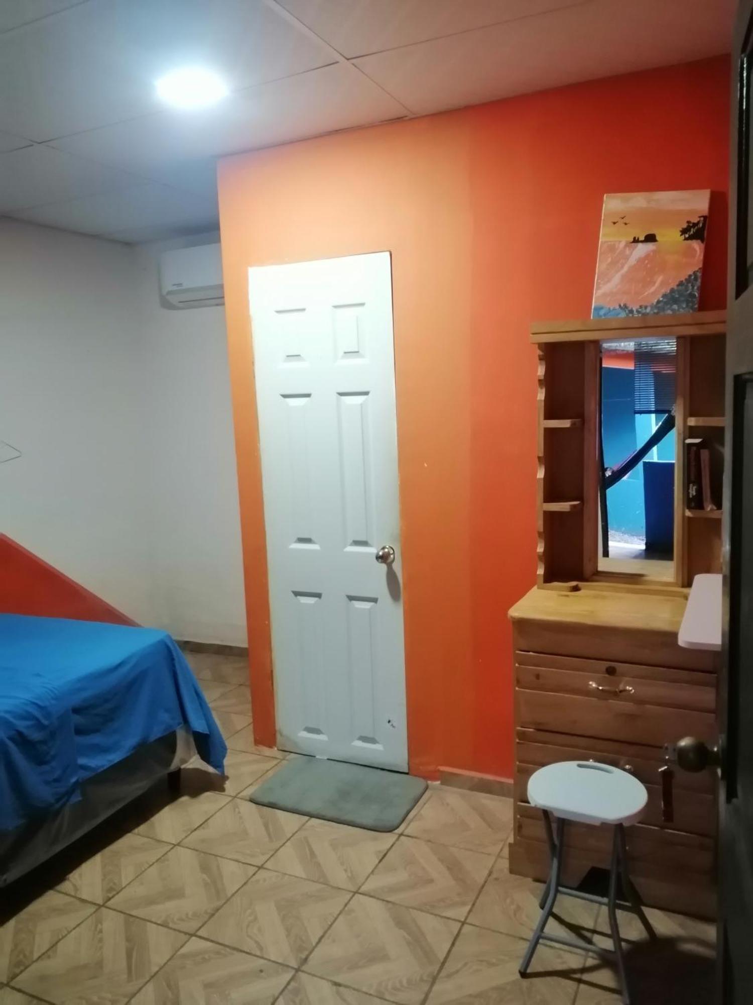 Tamanique Hostal Nina Oly חדר תמונה