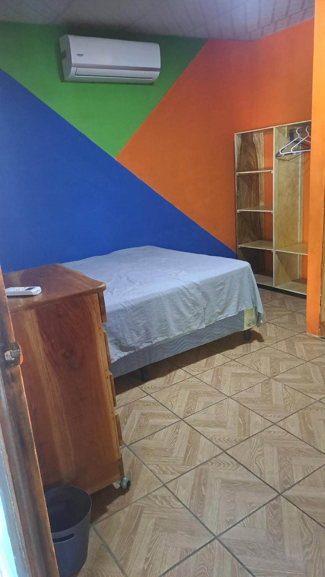 Tamanique Hostal Nina Oly חדר תמונה