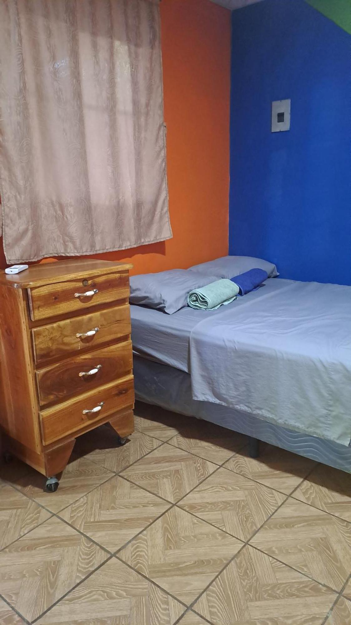 Tamanique Hostal Nina Oly חדר תמונה